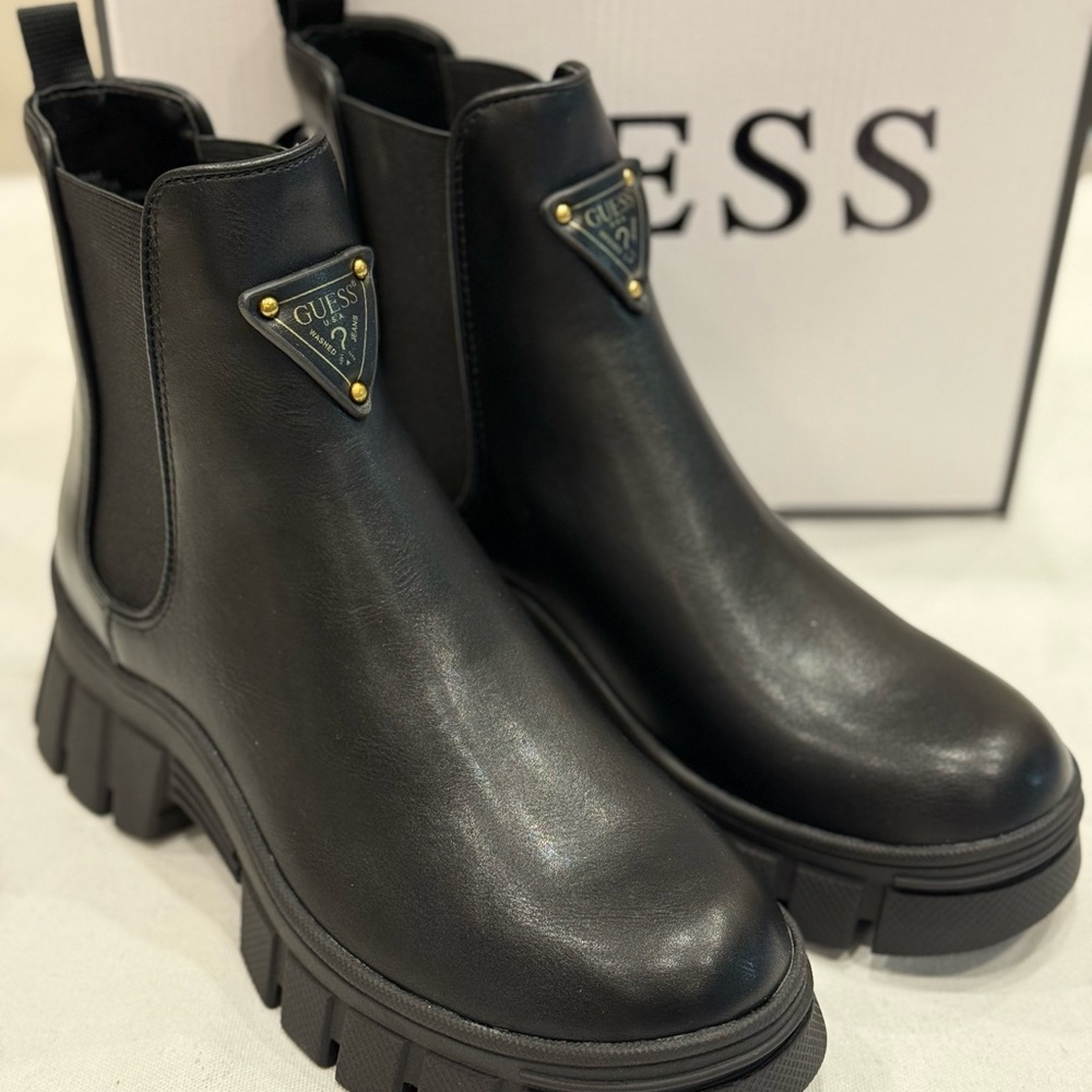 Guess Women's Boots Hestia Color Black